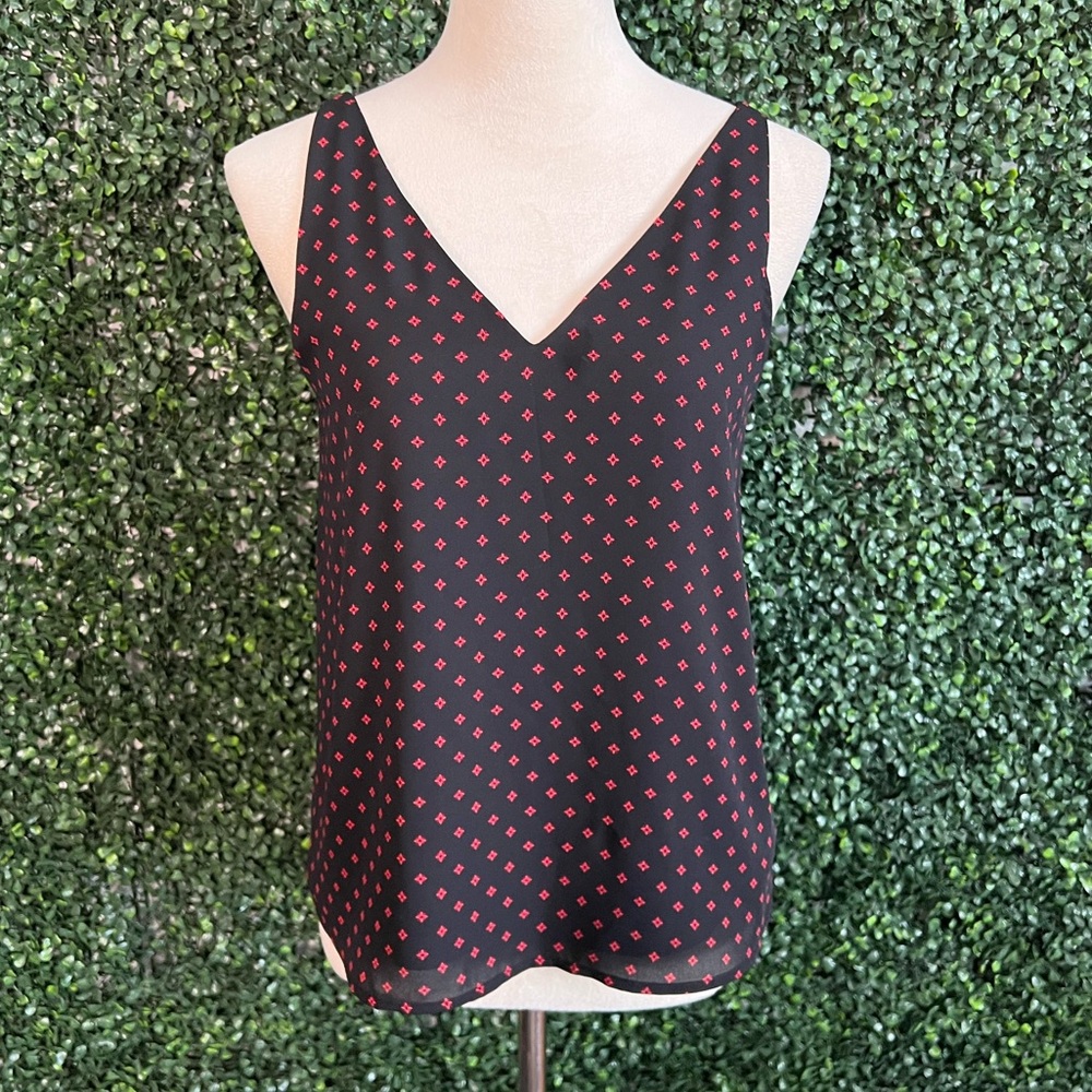 Express Sleeveless Black Top Womens XS NWOT Lightweight Polyester - Picture 3 of 7